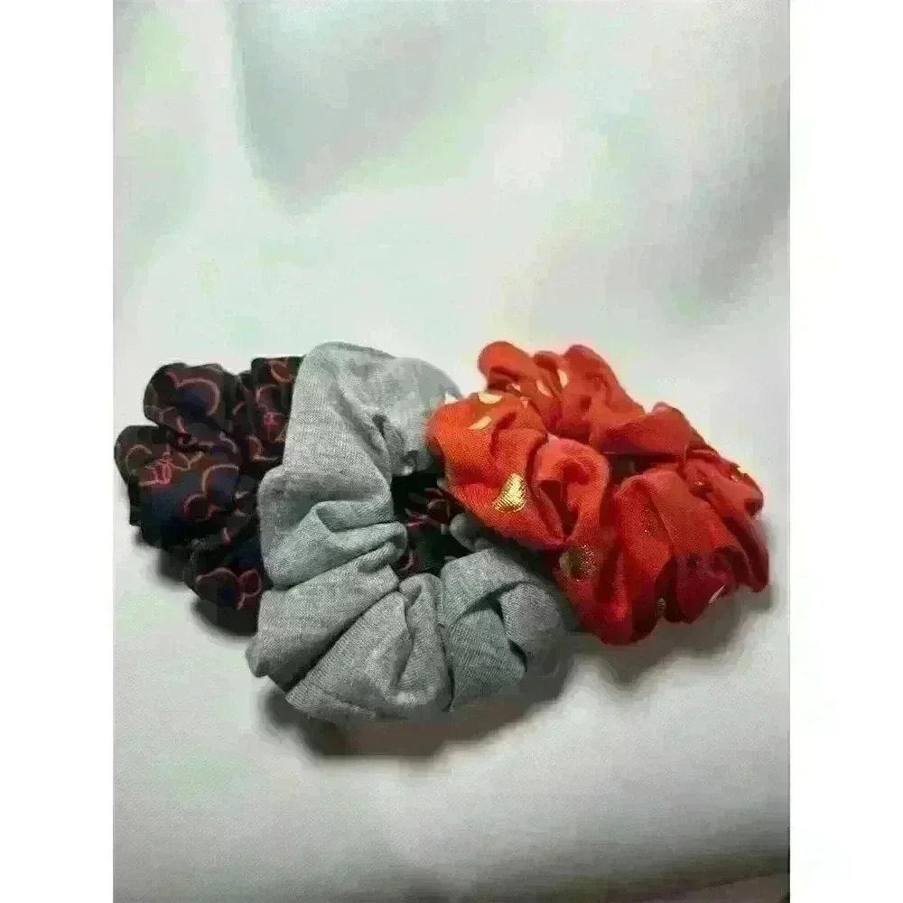 Disney Minnie Mouse 3-Pack Hair Scrunchies Set Multicolor Unisex - Picture 3 of 5